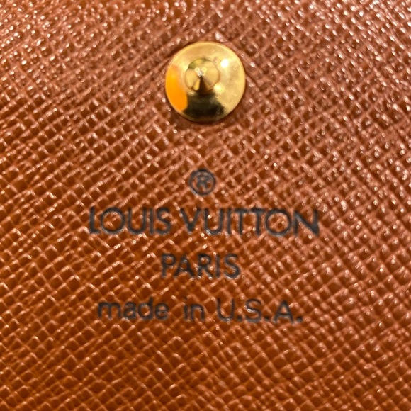 SD1000 | Louis Vuitton Tressor Wallet GUC - Picture 12 of 15